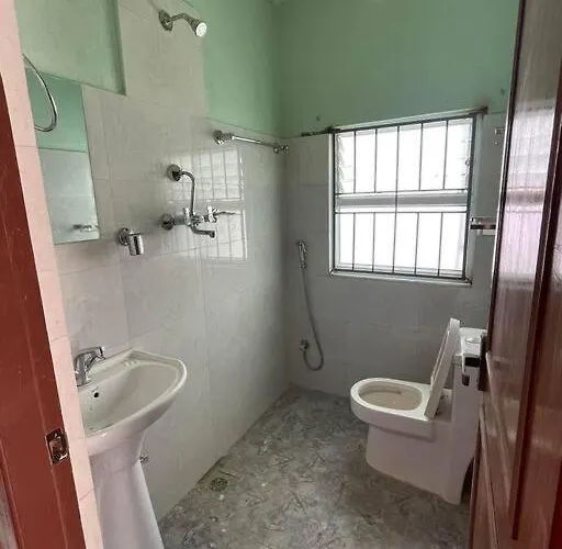 Expediya Homes - Full Furnish 2 Bhk Roof Flat In Apartment *